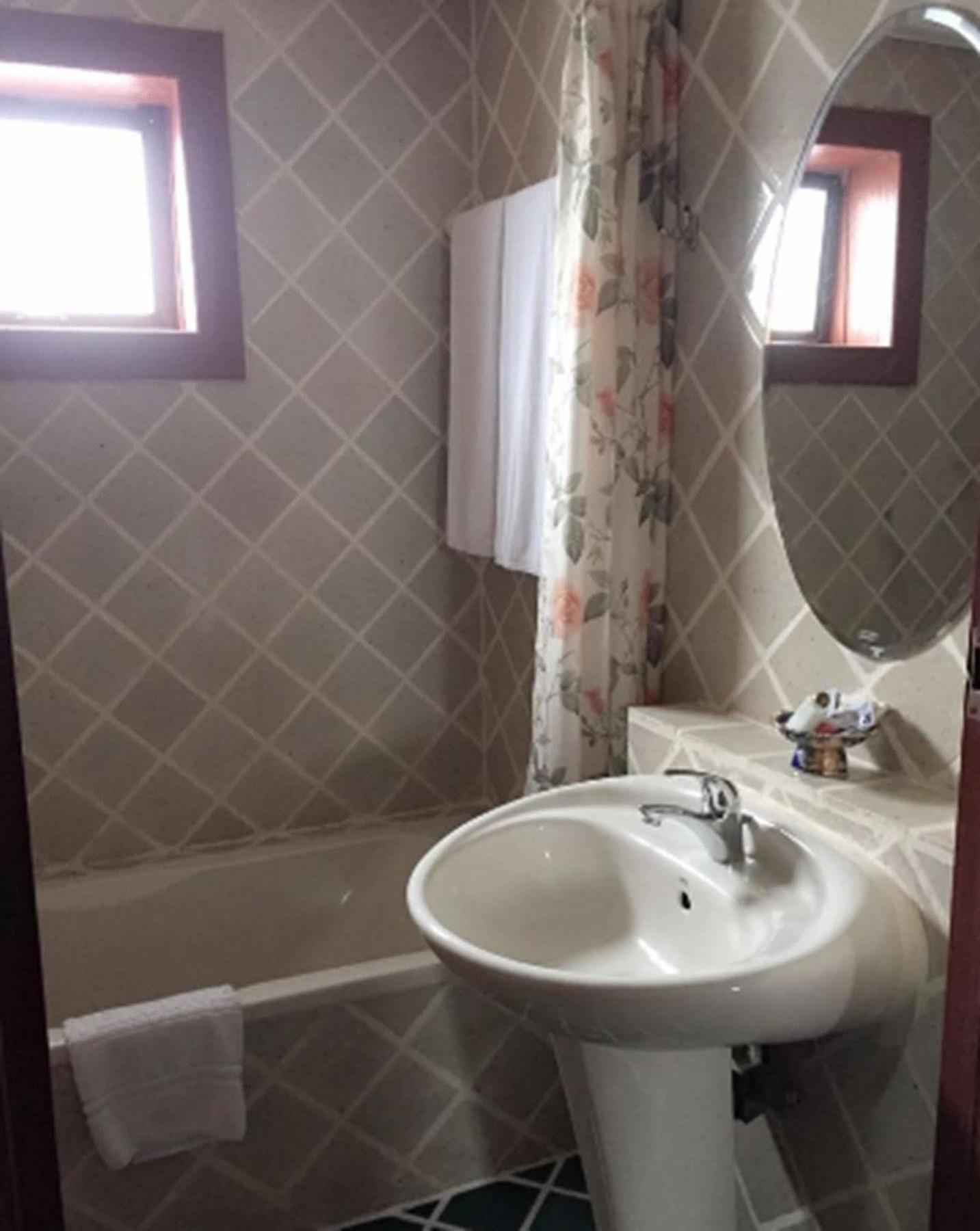 Kata Minta Hotel Phuket Ngoại thất bức ảnh